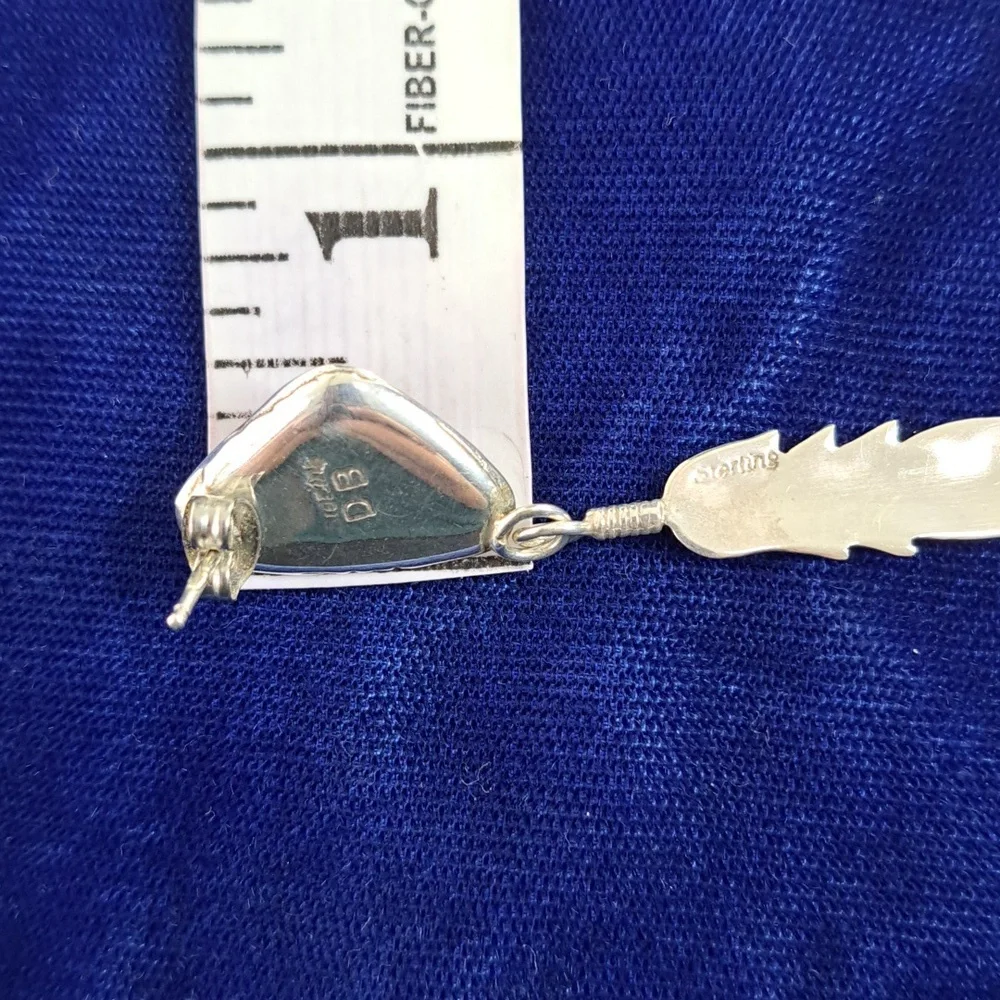 Vintage Native American Mother of Pearl Sterling Silver Feather Earrings - Picture 3 of 13